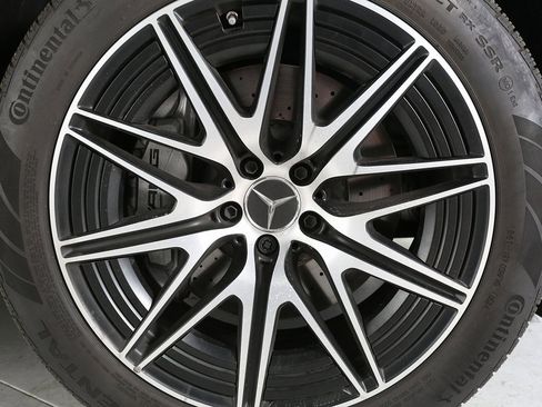 Used 2024 Mercedes-Benz GLC 43 AMG 4MATIC image 13