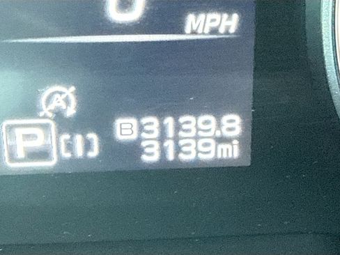 Certified 2025 Subaru Crosstrek 2.0i Premium image 41