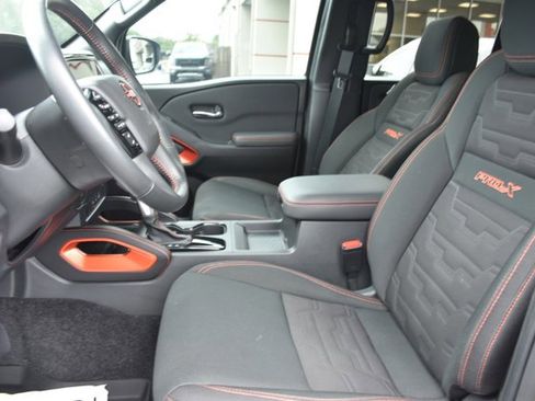 Used 2023 Nissan Frontier Pro-X w/ Technology Package image 15