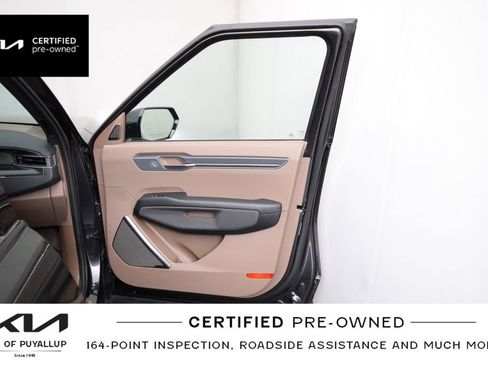 Certified 2024 Kia EV9 GT-Line AWD/4WD image 16
