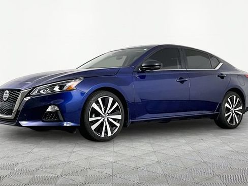 Used 2020 Nissan Altima 2.5 SR w/ Premium Package AWD/4WD image 1