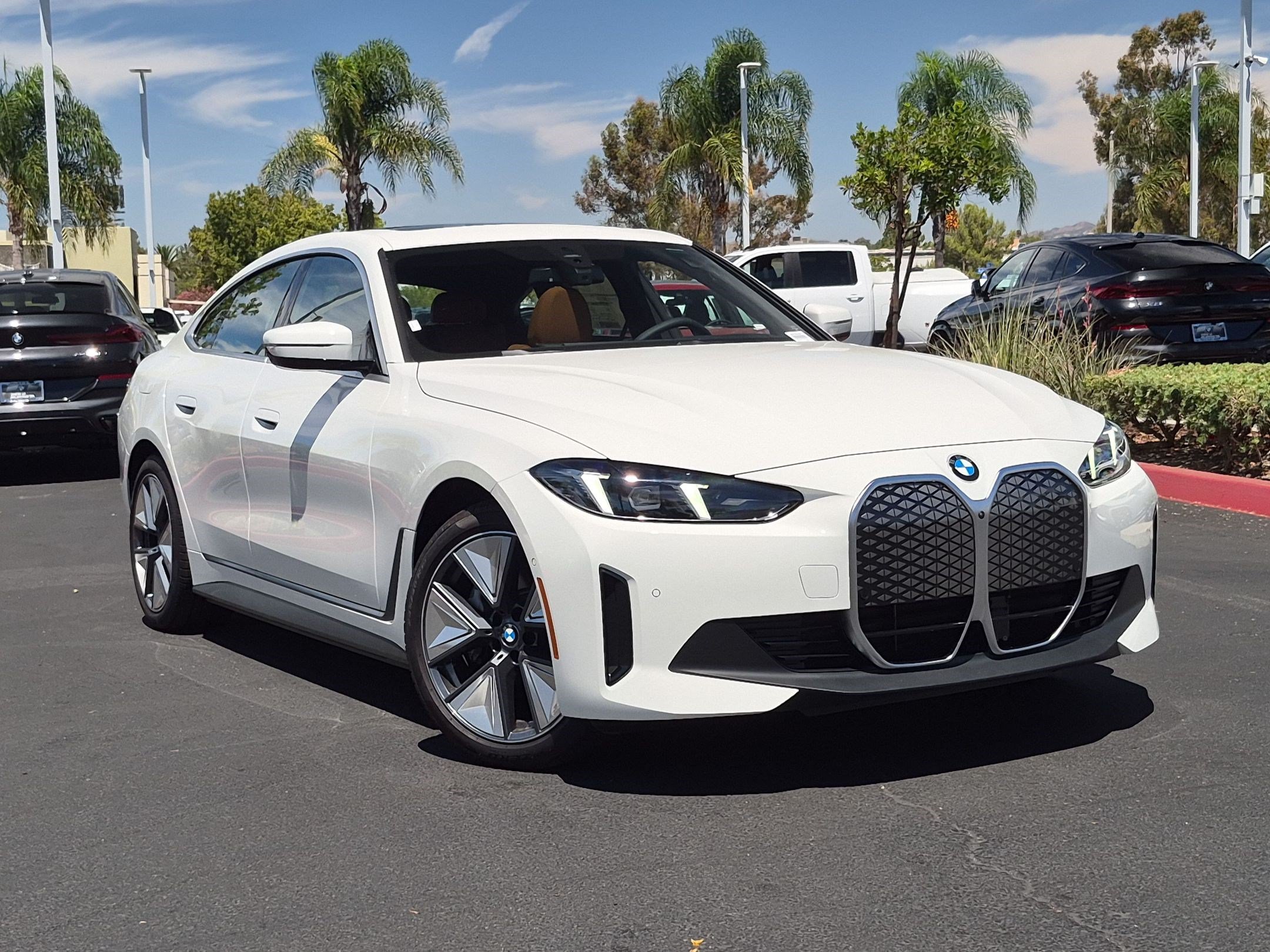 New 2026 BMW i4 xDrive40i w/ Premium Package AWD/4WD image 2