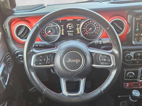 Used 2018 Jeep Wrangler Rubicon AWD/4WD image 14