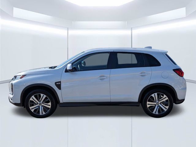 Used 2025 Mitsubishi Outlander Sport ES AWD/4WD image 8