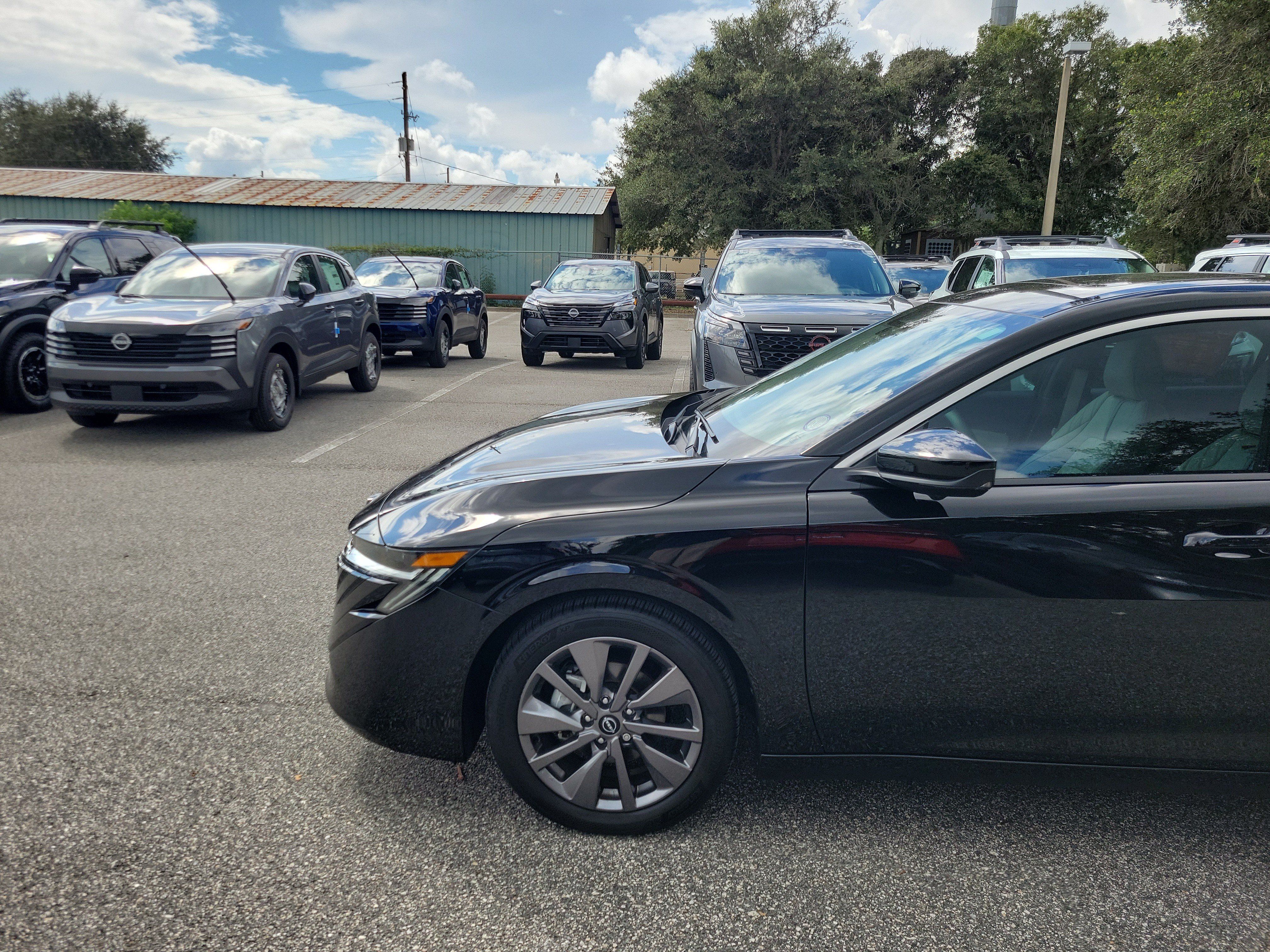 Certified 2026 Nissan Sentra SL w/ Floor Mat Package FWD image 2