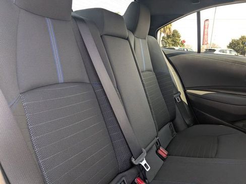 Used 2022 Toyota Corolla SE image 29