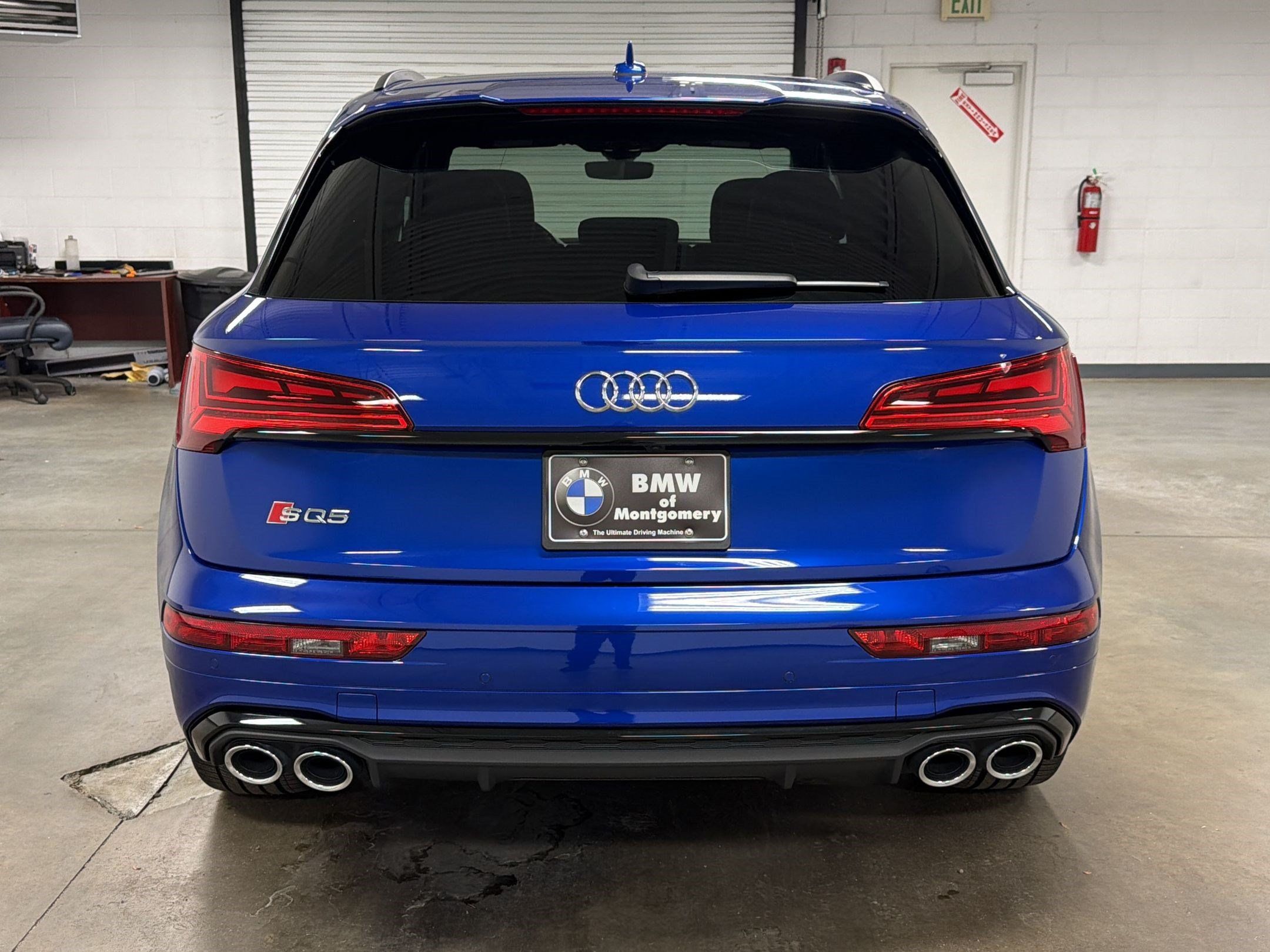 Used 2023 Audi SQ5 Premium Plus w/ Premium Plus Package AWD/4WD image 10