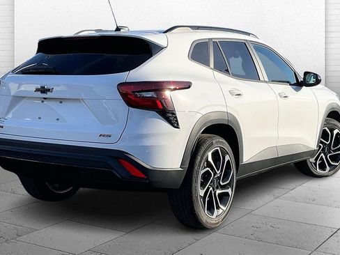 New 2026 Chevrolet Trax RS w/ Sunroof Package image 13