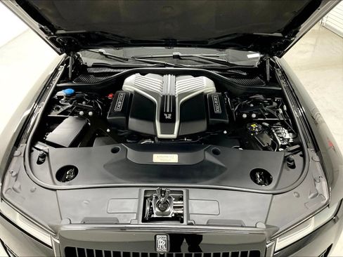 Used 2021 Rolls-Royce Ghost AWD/4WD image 32