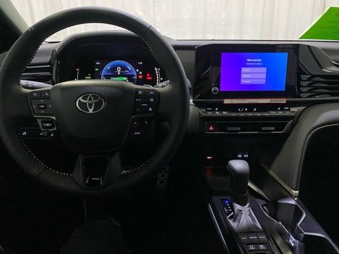 New 2026 Toyota Camry SE w/ Convenience Package image 19