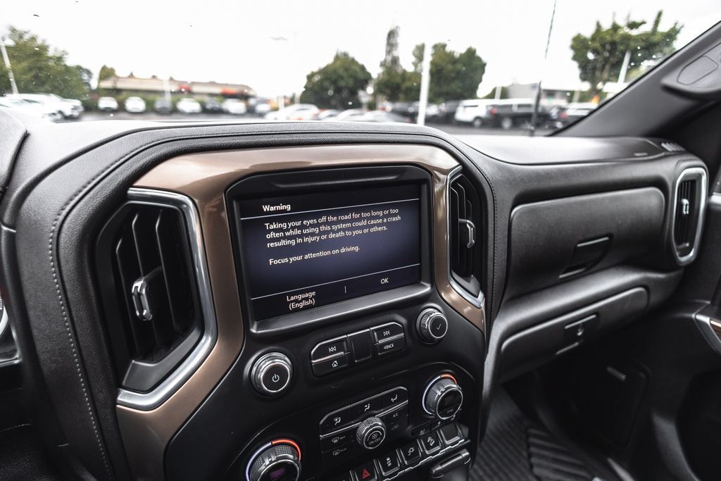 Used 2020 Chevrolet Silverado 3500 High Country w/ Z71 Off-Road Package AWD/4WD image 17