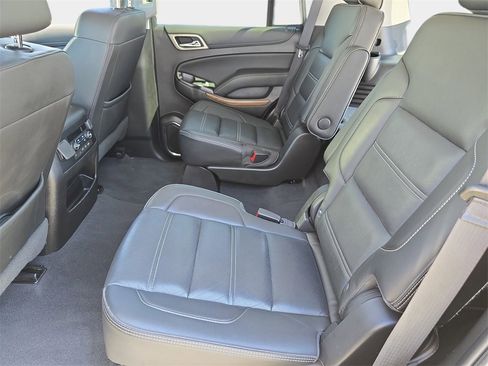 Used 2019 GMC Yukon Denali w/ Denali Ultimate Package image 14