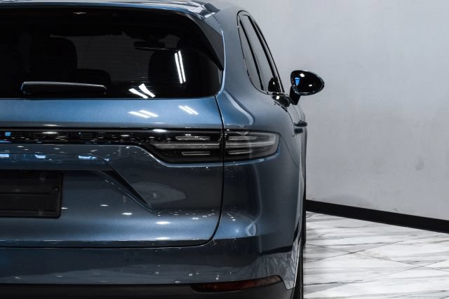 Used 2019 Porsche Cayenne AWD/4WD image 47