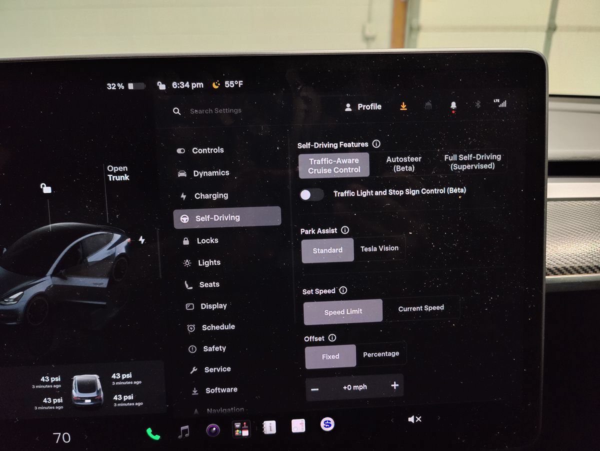 Used 2022 Tesla Model 3 Performance AWD/4WD image 35