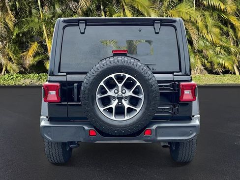 Used 2024 Jeep Wrangler Unlimited Sport AWD/4WD image 7