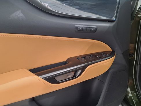 Certified 2025 Lexus NX 350 AWD w/ Premium Package image 15