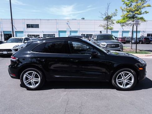 Used 2022 Porsche Macan AWD/4WD image 13