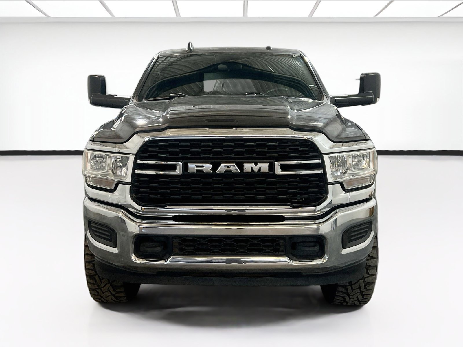 Used 2022 RAM 2500 Big Horn w/ Cold Weather Group AWD/4WD image 2