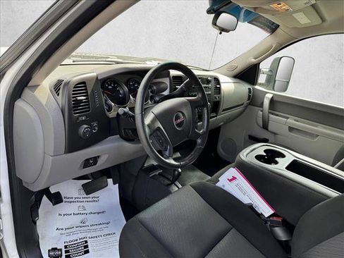Used 2014 GMC Sierra 3500 W/T AWD/4WD image 11