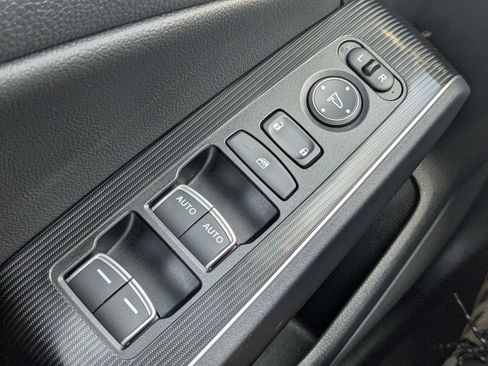 Used 2022 Honda Civic Touring image 28