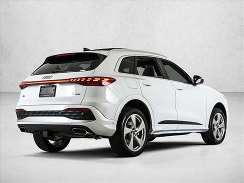 New 2025 Audi Q5 Premium Plus image 5
