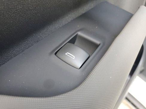 New 2025 GMC Hummer EV 2X image 13