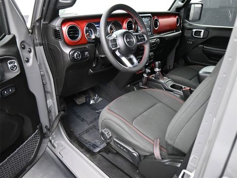 Used 2023 Jeep Gladiator Rubicon w/ Trailer Tow Package image 2