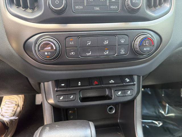Used 2016 Chevrolet Colorado Z71 RWD image 31