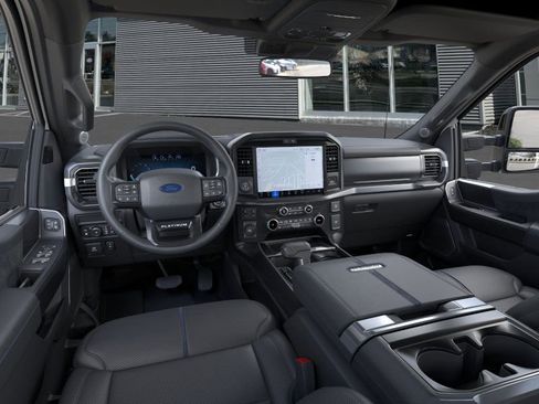 New 2025 Ford F150 Platinum w/ FX4 Off-Road Package image 9