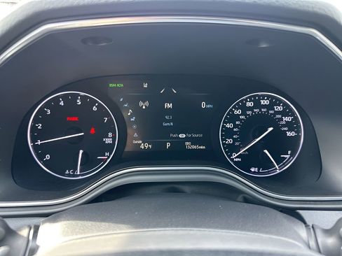 Used 2019 Toyota Avalon Touring image 25