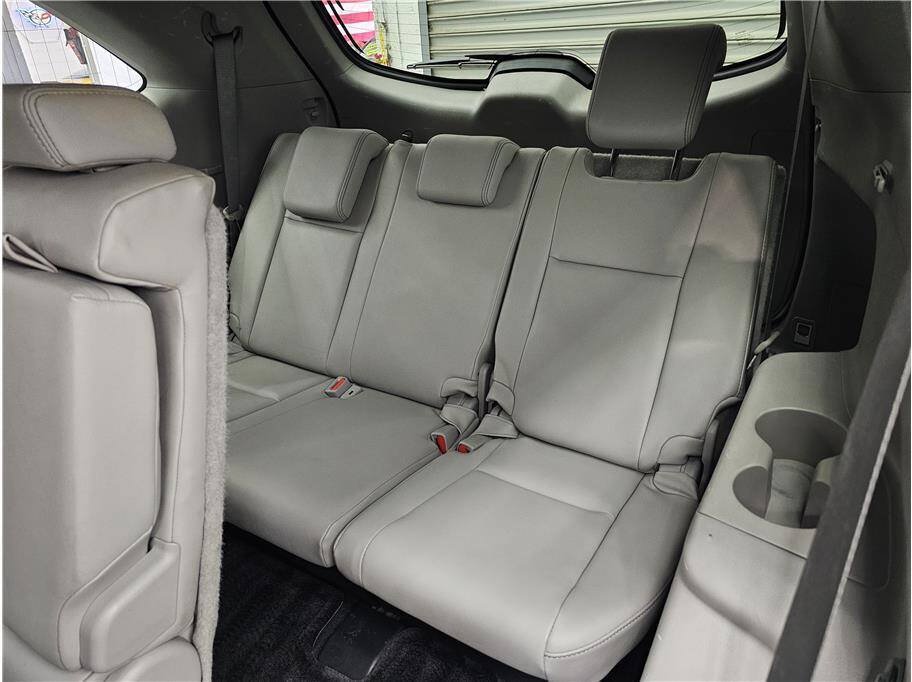 Used 2014 Toyota Highlander XLE AWD/4WD image 13