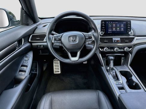 Used 2022 Honda Accord Sport image 41