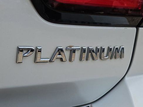 Used 2024 Nissan Armada Platinum w/ Captain's Chairs Package image 30