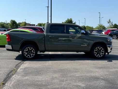 Used 2026 RAM 1500 Laramie AWD/4WD image 2