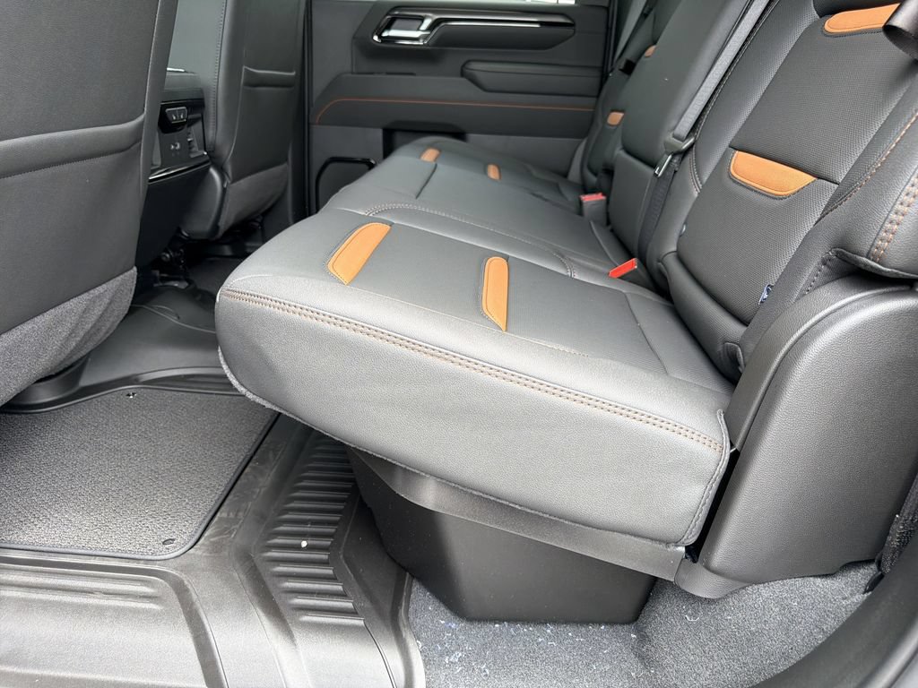 New 2026 GMC Sierra 2500 AT4 w/ LPO, Black Badging Package AWD/4WD image 17