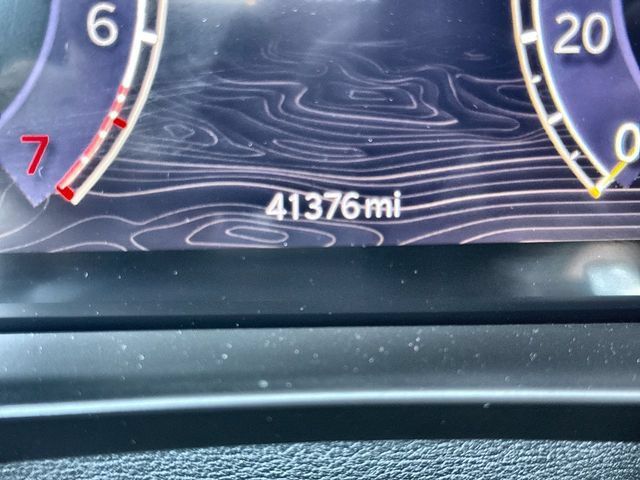 Used 2024 Jeep Grand Cherokee Altitude AWD/4WD image 15