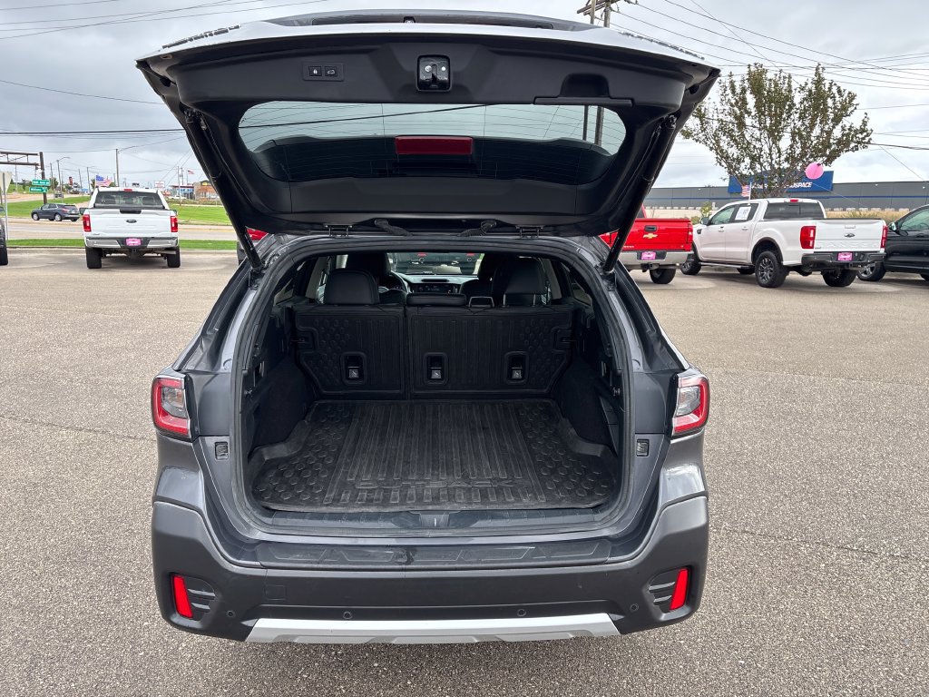 Used 2020 Subaru Outback Limited AWD/4WD image 28