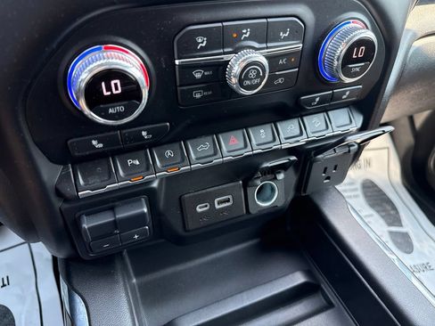 Used 2021 GMC Sierra 1500 Elevation w/ Preferred Package AWD/4WD image 32