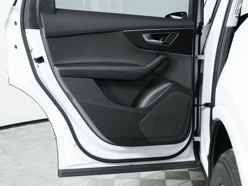 Certified 2022 Audi Q7 2.0T Premium image 18