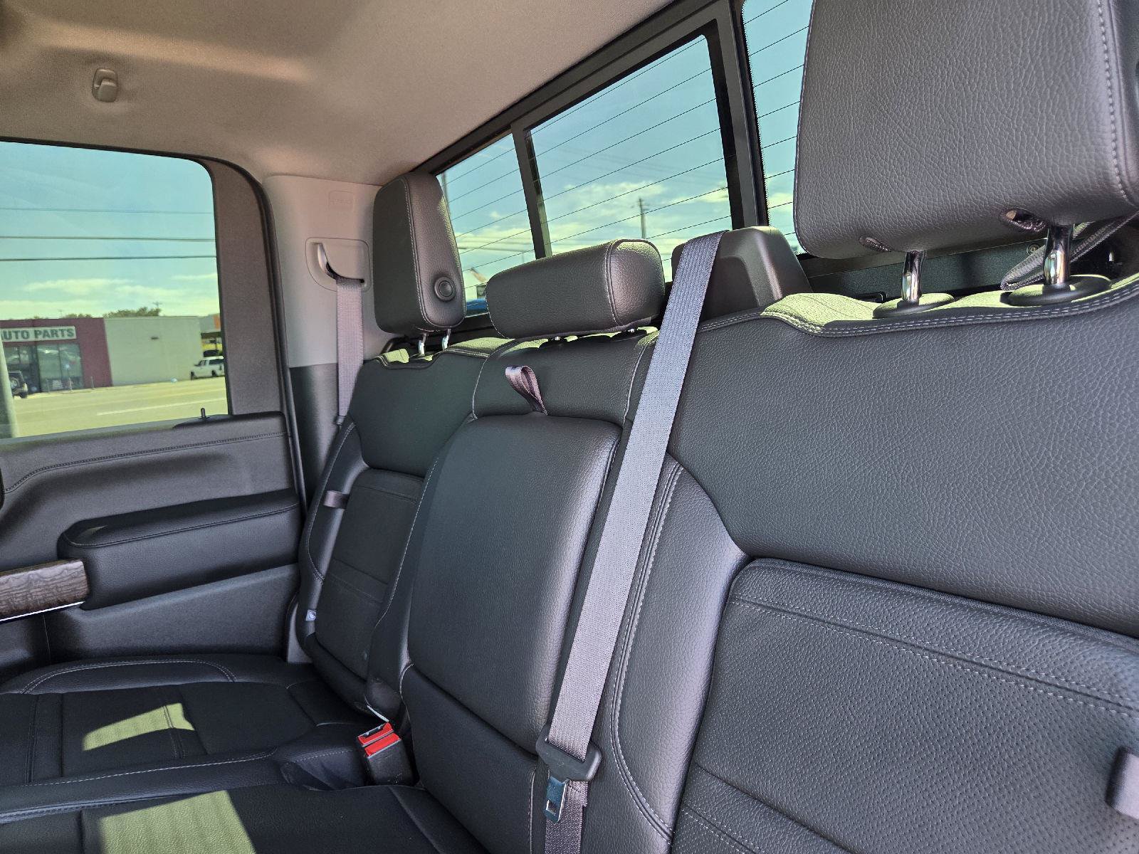 Used 2022 GMC Sierra 2500 Denali w/ Denali Ultimate Package AWD/4WD image 30