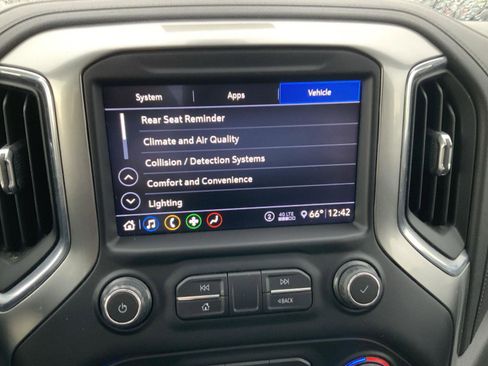 Used 2020 Chevrolet Silverado 1500 LT w/ All-Star Edition AWD/4WD image 39