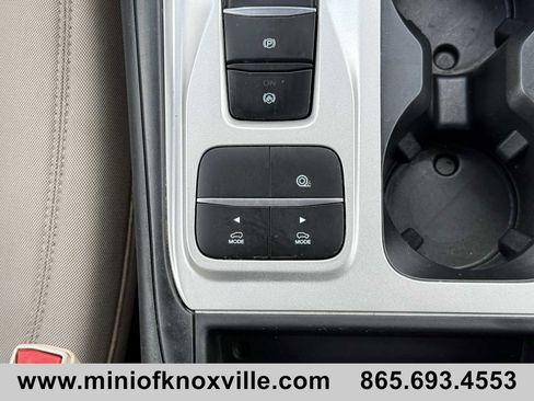 Used 2023 Ford Explorer 2WD image 19