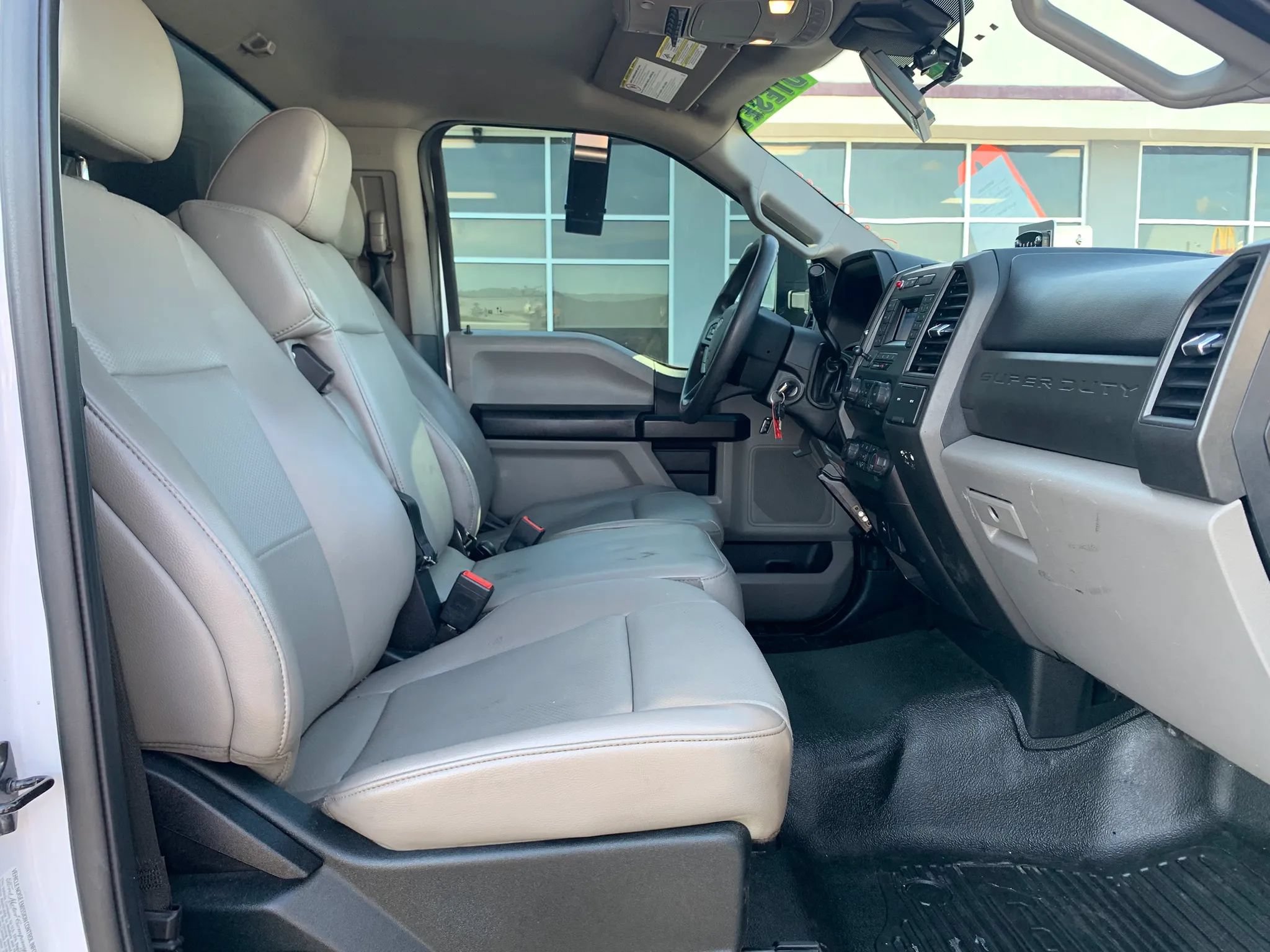 Used 2020 Ford F550 2WD Regular Cab Super Duty image 25