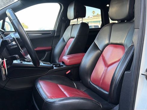 Used 2017 Porsche Macan S AWD/4WD image 5