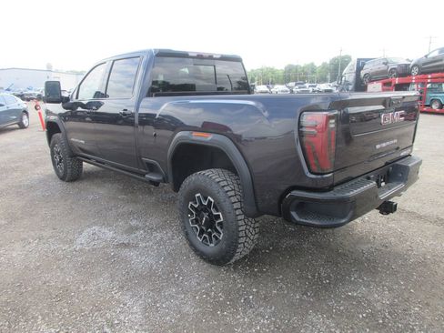 New 2026 GMC Sierra 2500 AT4X AWD/4WD image 9