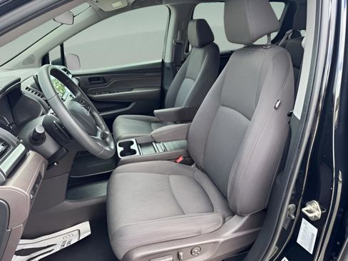 Used 2019 Honda Odyssey EX image 21