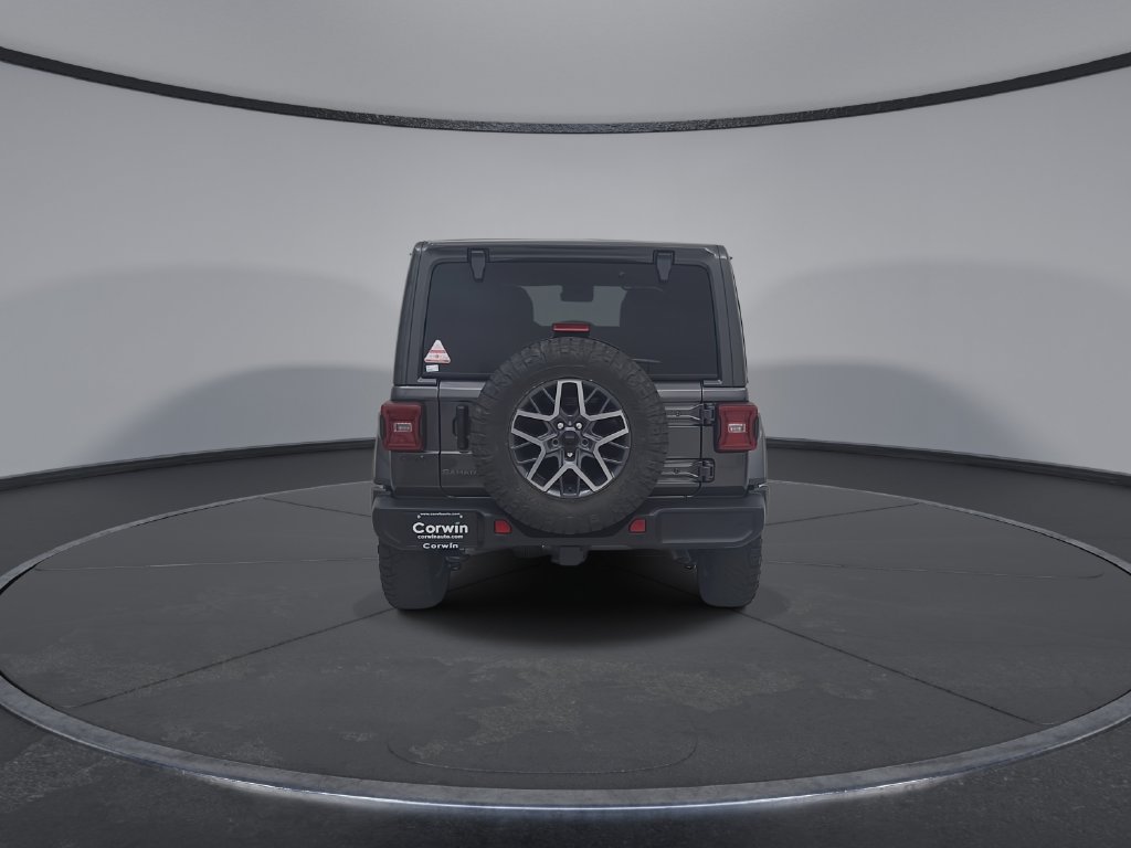 Used 2025 Jeep Wrangler Unlimited Sahara AWD/4WD image 16