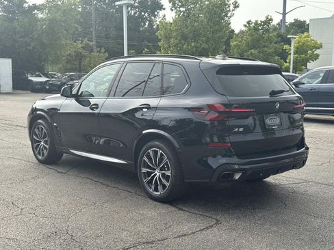Used 2025 BMW X5 xDrive40i w/ M Sport Package AWD/4WD image 7