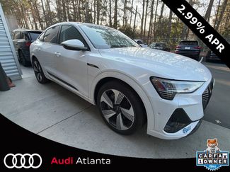 Used 2021 Audi e-tron Prestige w/ Prestige Package video 1