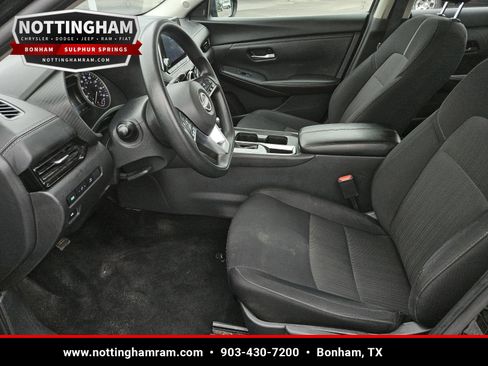 Used 2024 Nissan Sentra SV FWD image 22